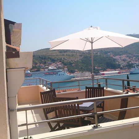 Attic Apartment Iris Dubrovnik Eksteriør billede